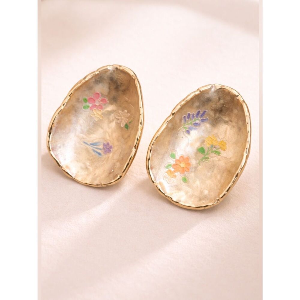 Floral Enamel Earrings Q1048